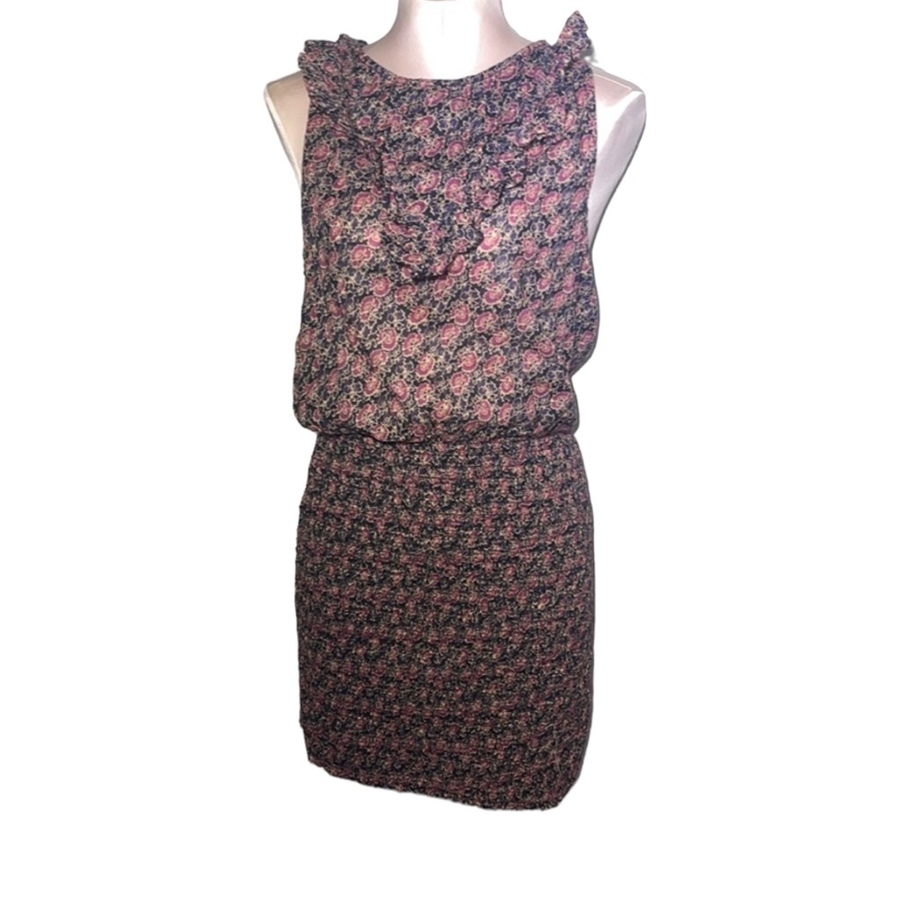 Free People sleeveless dress. Floral print on black. Size S. Stretchy skirt.